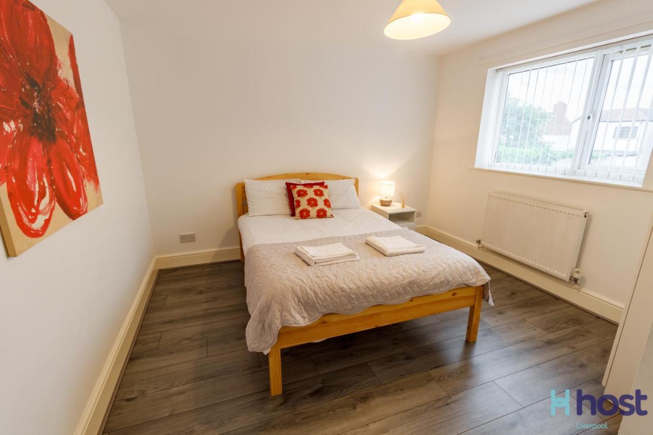 Host Liverpool - Rooms In A Spacious Coliving And Coworking Home With Garden, And Parking Close To Centre 외부 사진