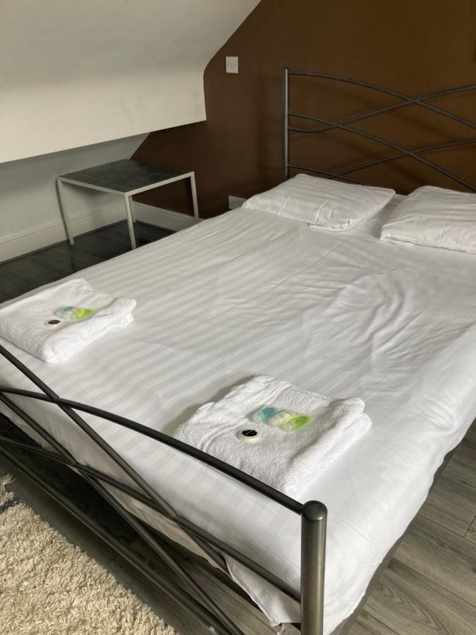 Host Liverpool - Rooms In A Spacious Coliving And Coworking Home With Garden, And Parking Close To Centre 외부 사진